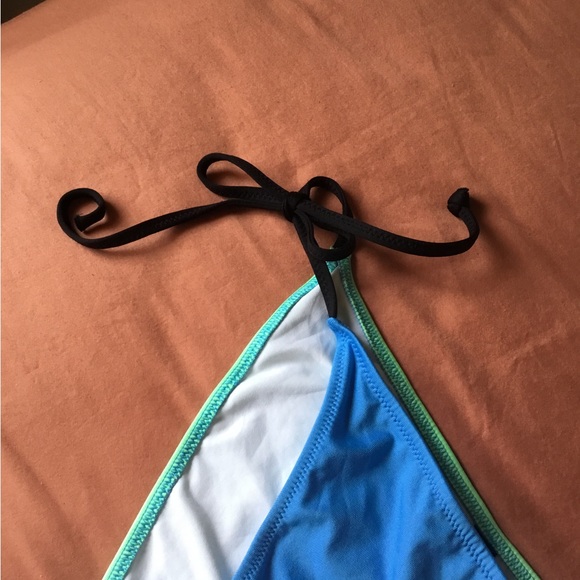 Bundle of PINK Bikini Bottoms - Picture 7 of 8